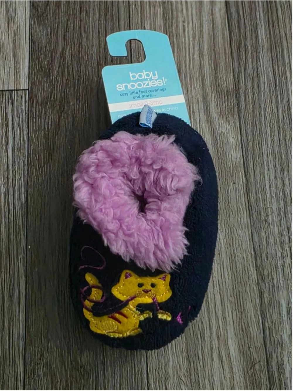 Baby Snoozies! Navy Purple‎ Cat & Yarn Slippers 0-3mo